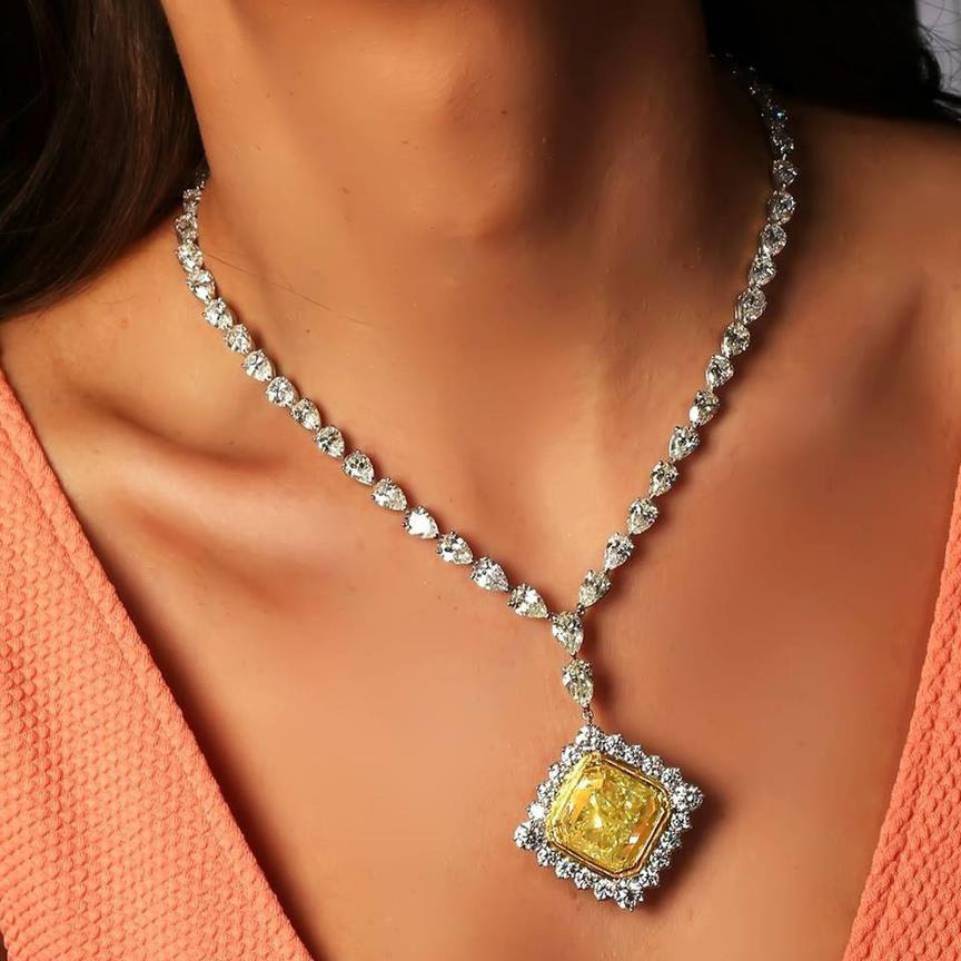 Yellow diamond necklace